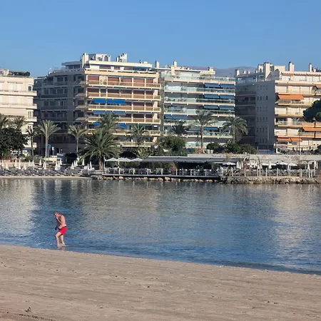 Luxury Next To Beaches And Old Town Apartment