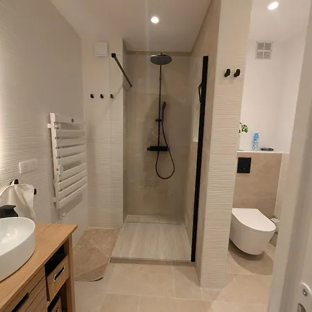 公寓 Luxury Next To Beaches And Old Town